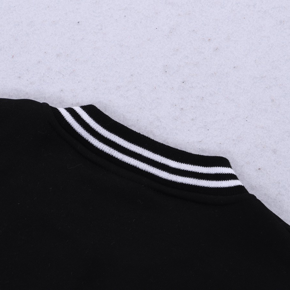 Hay poder en el nombre de Jesú - Winter Clothing Name reseña y precio